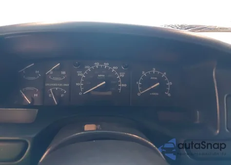 1996 Ford F250 z USA, uszkodzony, nr VIN 1FTHW26G2TEA52061